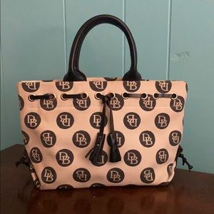 Dooney & Bourke purse
